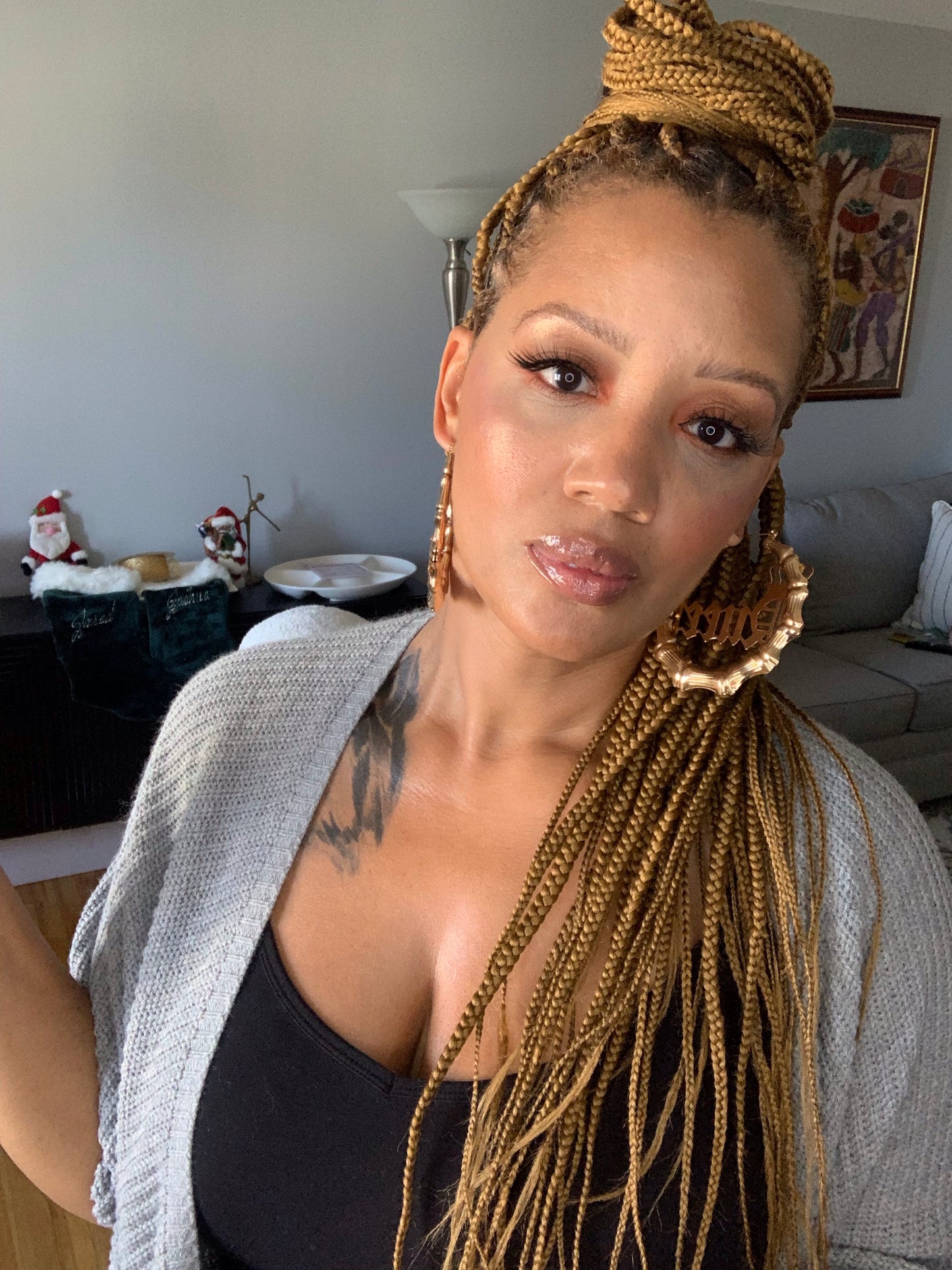 The Alicia’s Queen Hoop