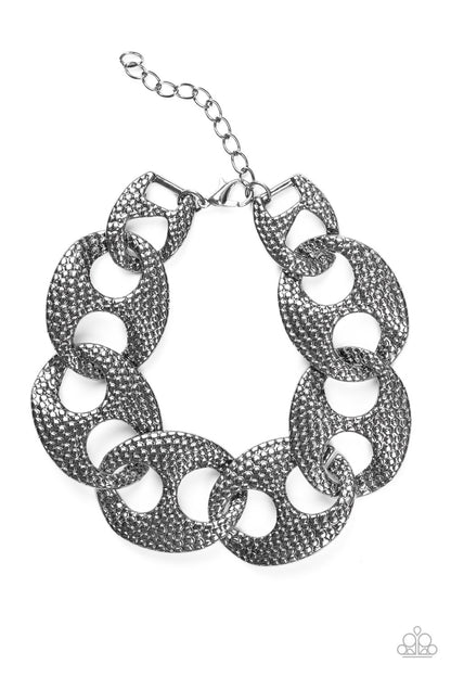 Casual Connoissuer - Black